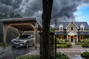 Temporali-estivi-e-sicurezza-difendi-la-tua-auto-e-la-tua-casa-300x200